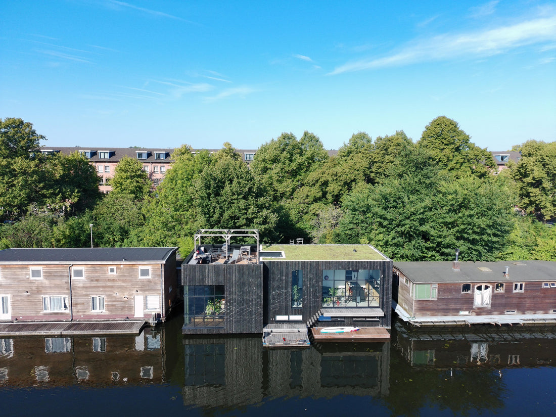Lichtgewicht groendak op woonark - Amsterdam (65 m²)
